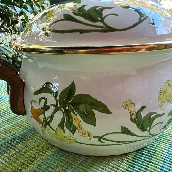 Asta German Porcelain Yellow Floral Enamel Cookware 8.5 - Picture 11 of 12